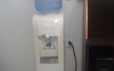 Dispensador de agua usado 